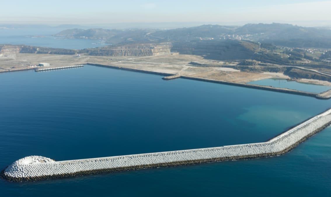 Diseño de diques rompeolas con cubípodos