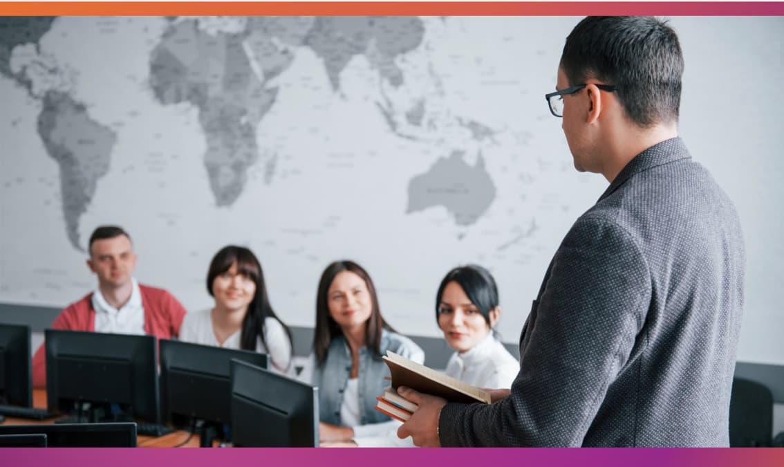 Internacionalización: eje para el desarrollo curricular en educación superior