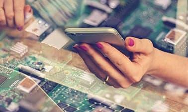 Computer Systems Design for Energy Efficiency