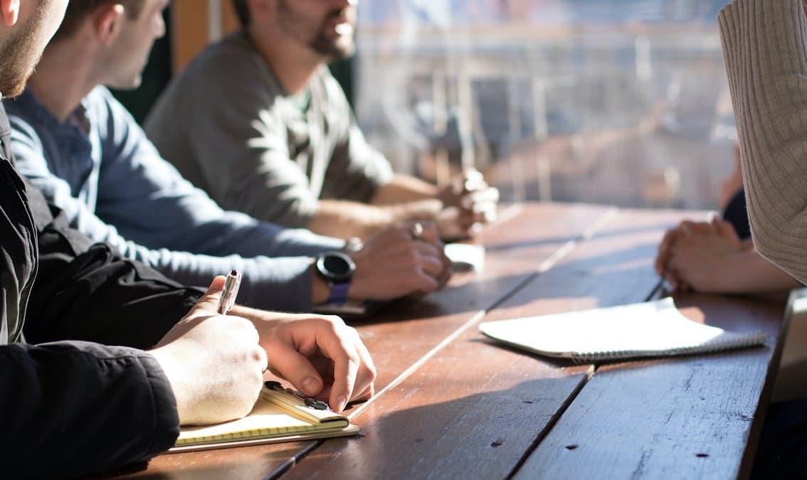 Contratos internacionales de transporte, seguro, trabajo y de Estado