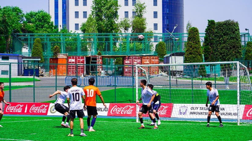 Tashkent State University of Economics campus